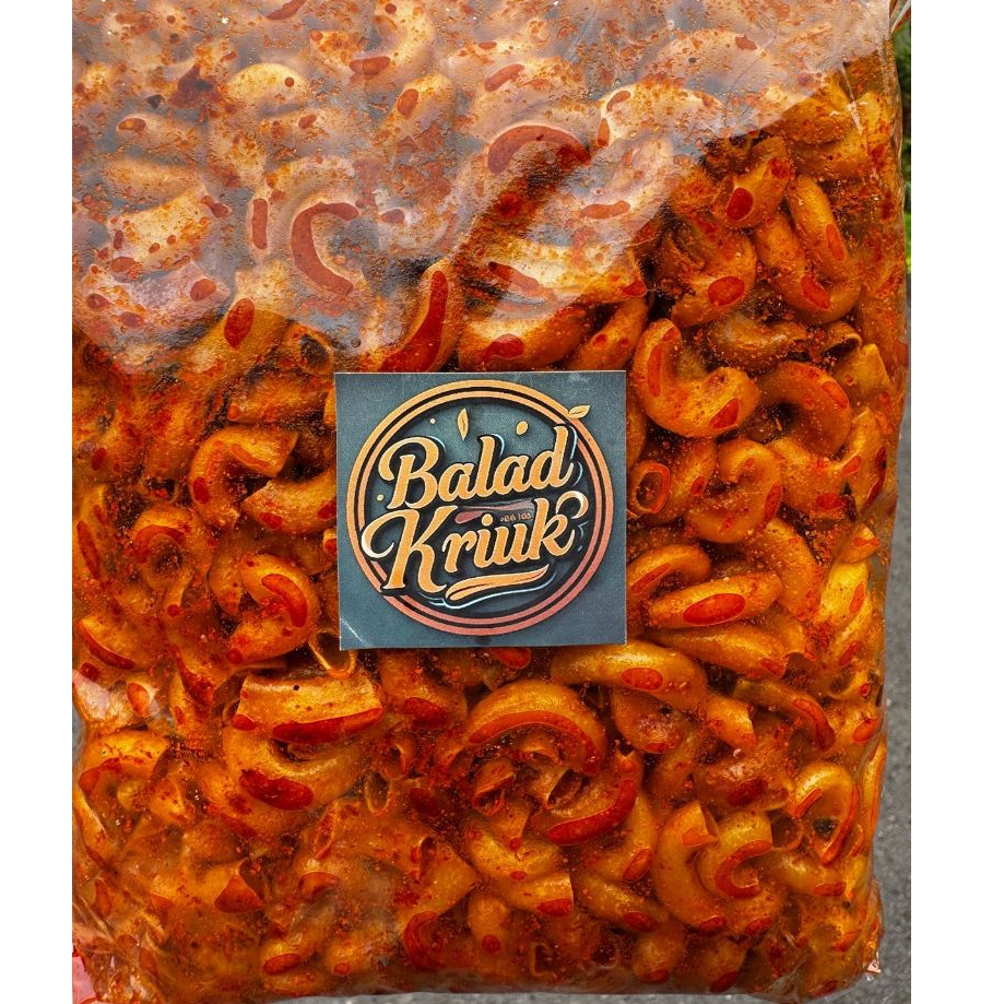 

Bisa COD Makaroni Pedas daun jeruk 1kg / Mkaroni Cikruh Pedas daun jeruk enak gurih viral