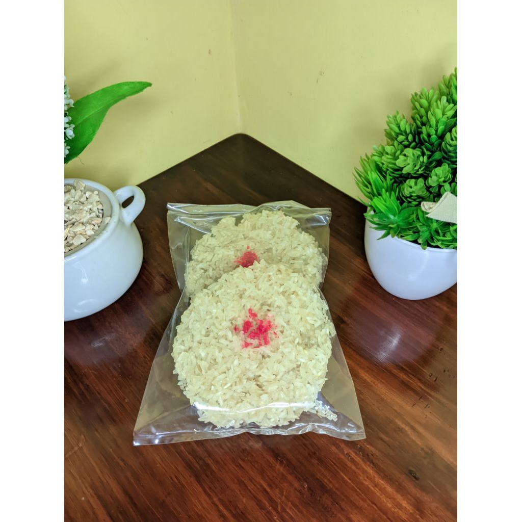 

Rengginang Jumbo Asin - Rengginang Original - Rengginang Jumbo - Rengginang Khas Jawatimur - Rengginang Gurih - Rengginang Besar