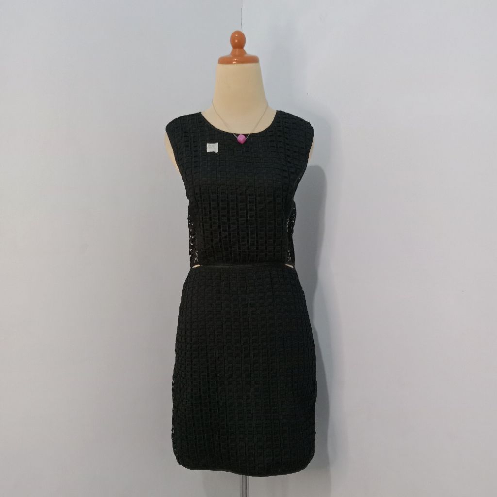 mini dress hitam gaun seksi korea