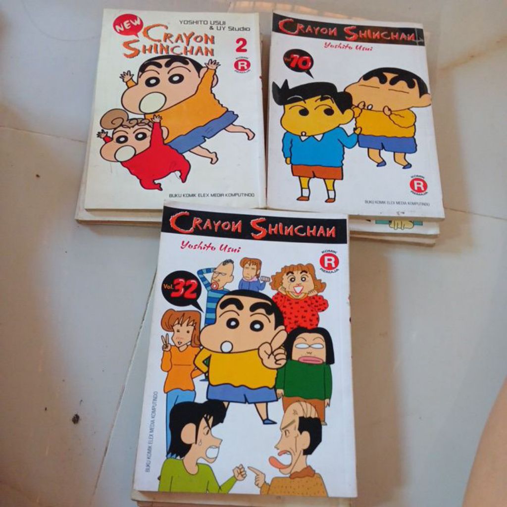 KOMIK CRAYON SHINCHAN.