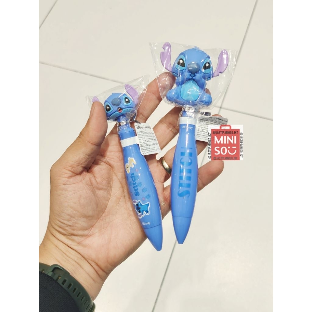

MINISO Koleksi Pulpen / Retractable Ballpoint Pen STITCH Collection (1.0mm, Black) HEAD / FULL BODY