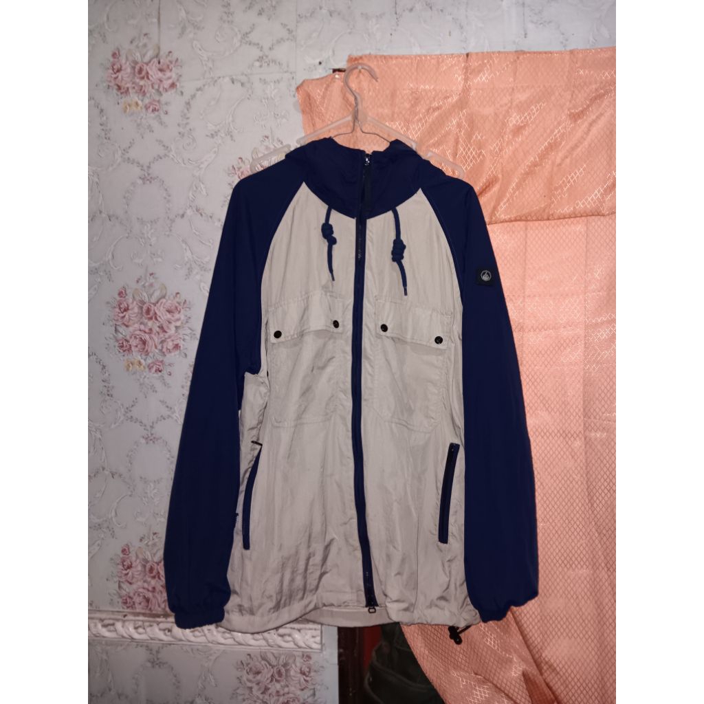 JAKET PRUNG