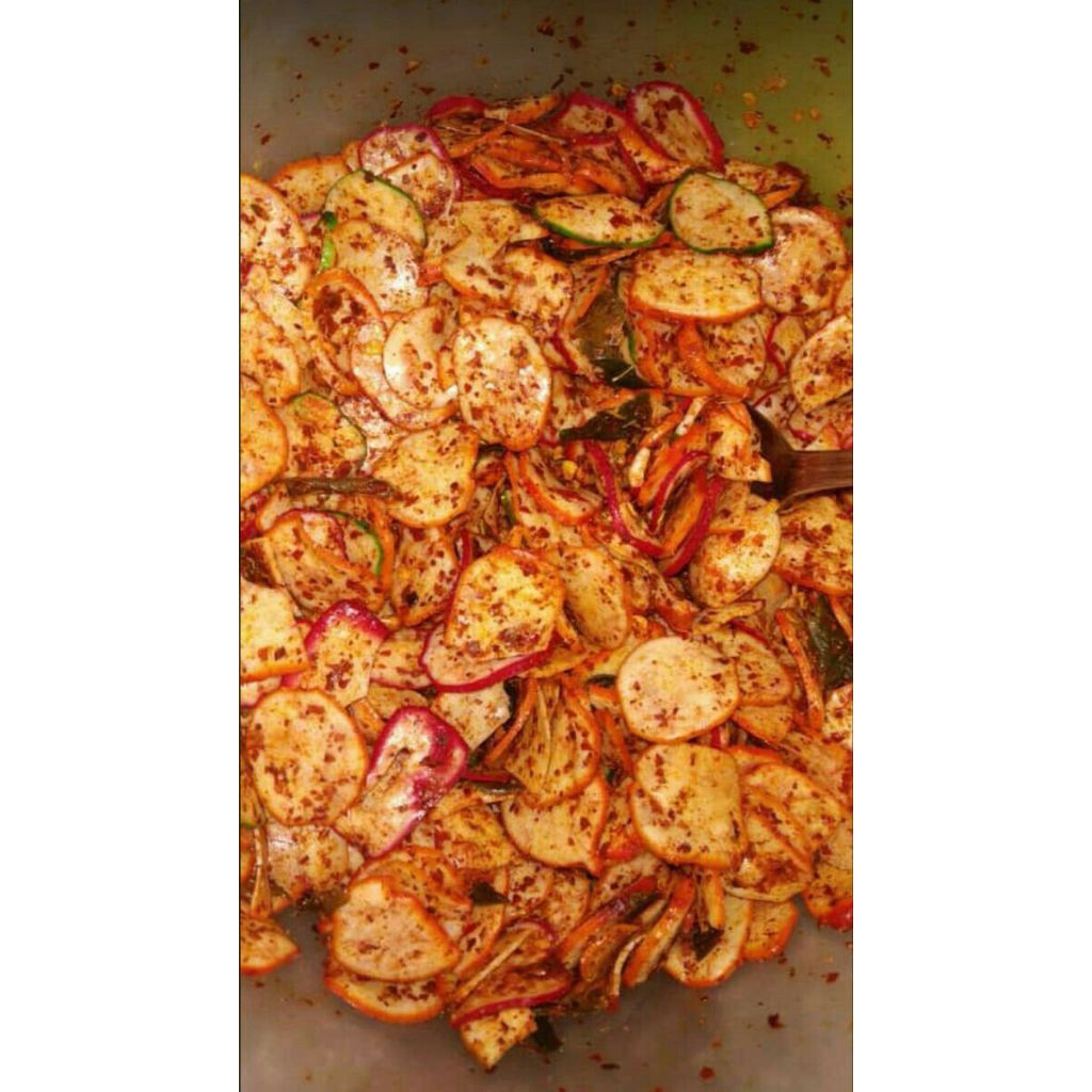 

SEBRING Seblak Krupuk Kering Pedas Daun Jeruk 150gram - Cemilan Teh Mondaa