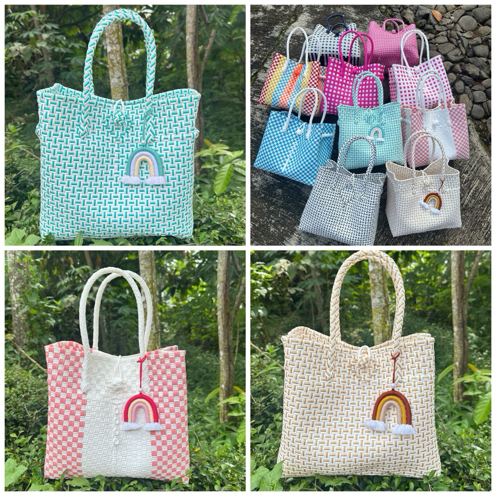 Tas cantik ukuran L untuk bawa barang ke pasar jalan jalan traveling kondangan mbecek buwuh bawa ber