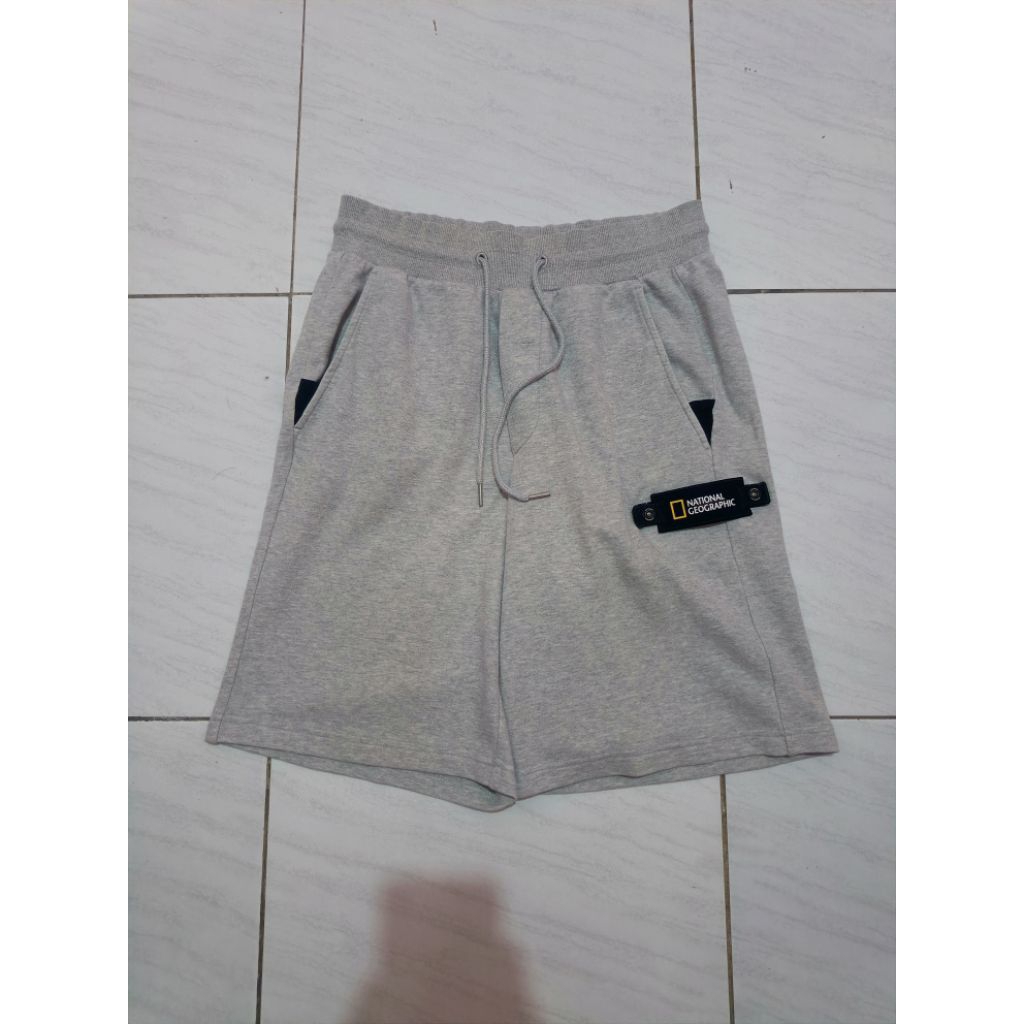 celpen celana pendek natgeo national geographic