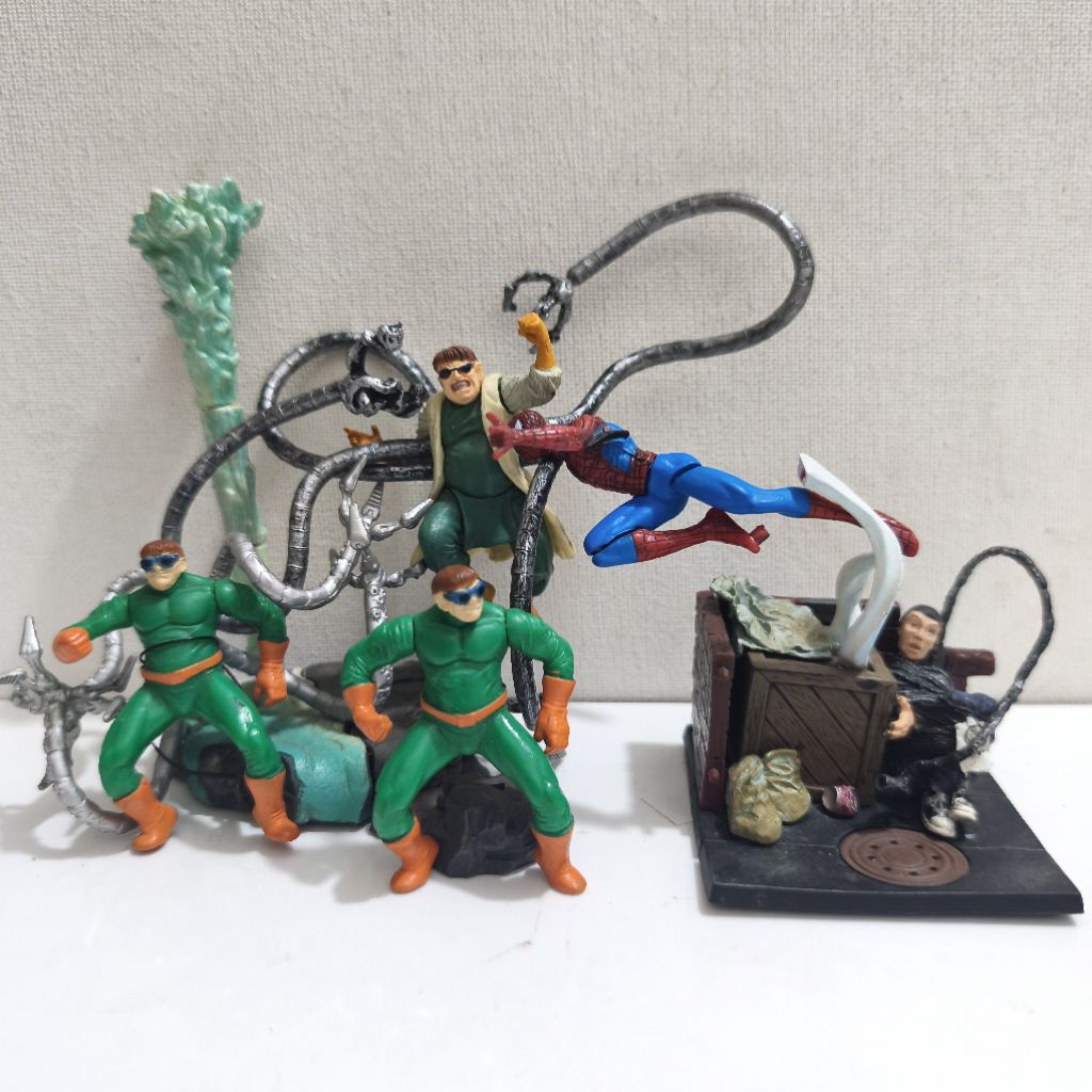 figure Spiderman octopus preloved Marvel