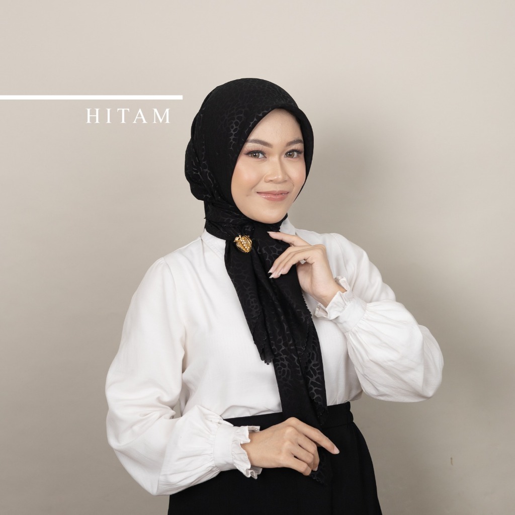 Kerudung Motif Segi Empat Terbaru Kekinian Premium Mewah Hijab Embos C By ZLY ZELIA