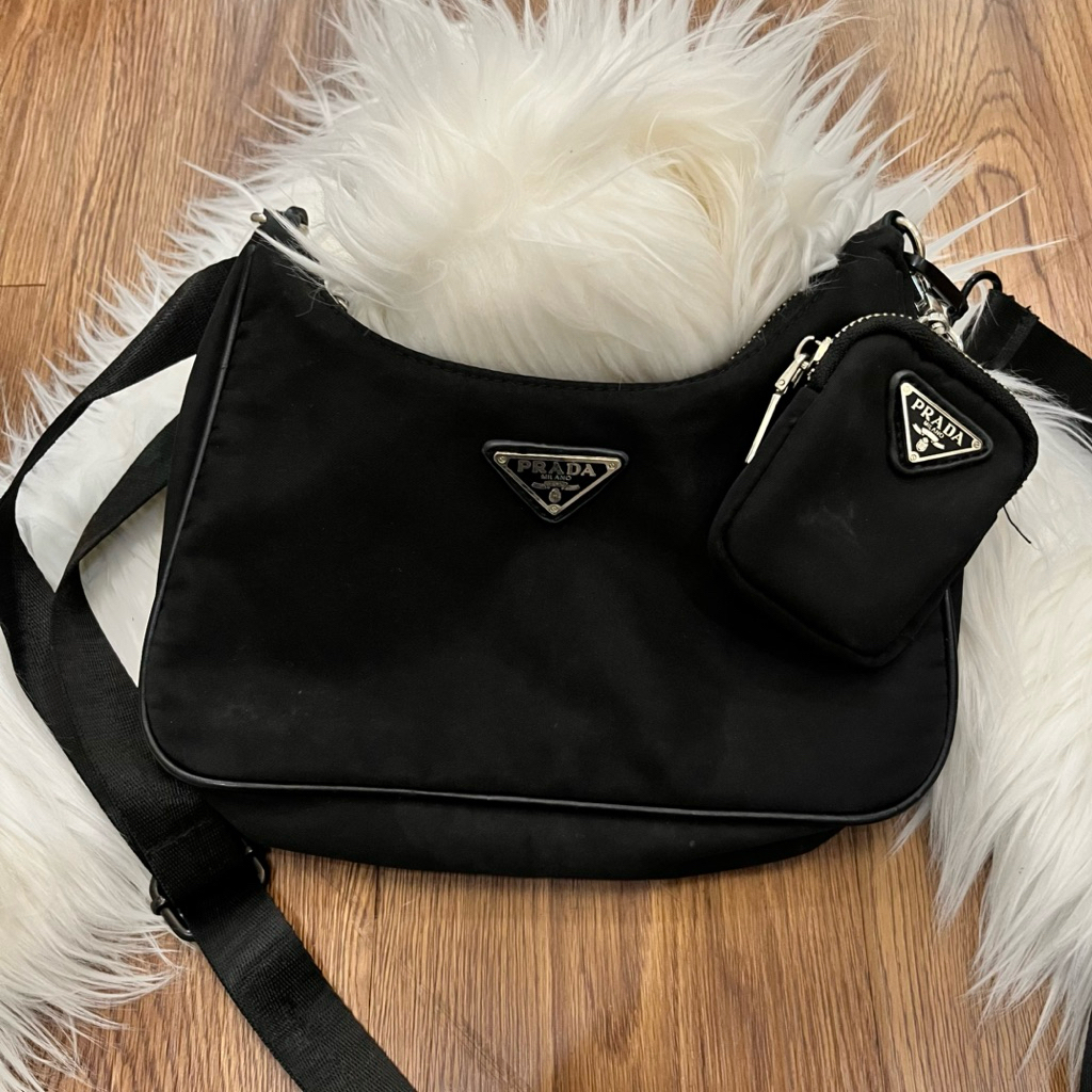 Preloved - Prada Black Hobo Bag Tas Shoulder Slingbag Tas Hitam