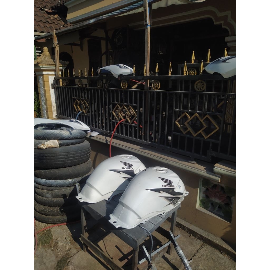 TANGKI TIGER REVO ALBINO PUTIH SIAP PAKAI REPAINT BARU