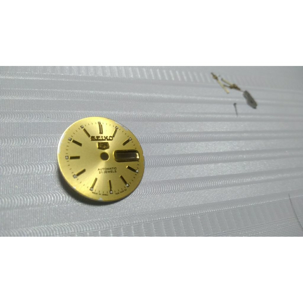 dial jam seiko 5 ladies otomatis