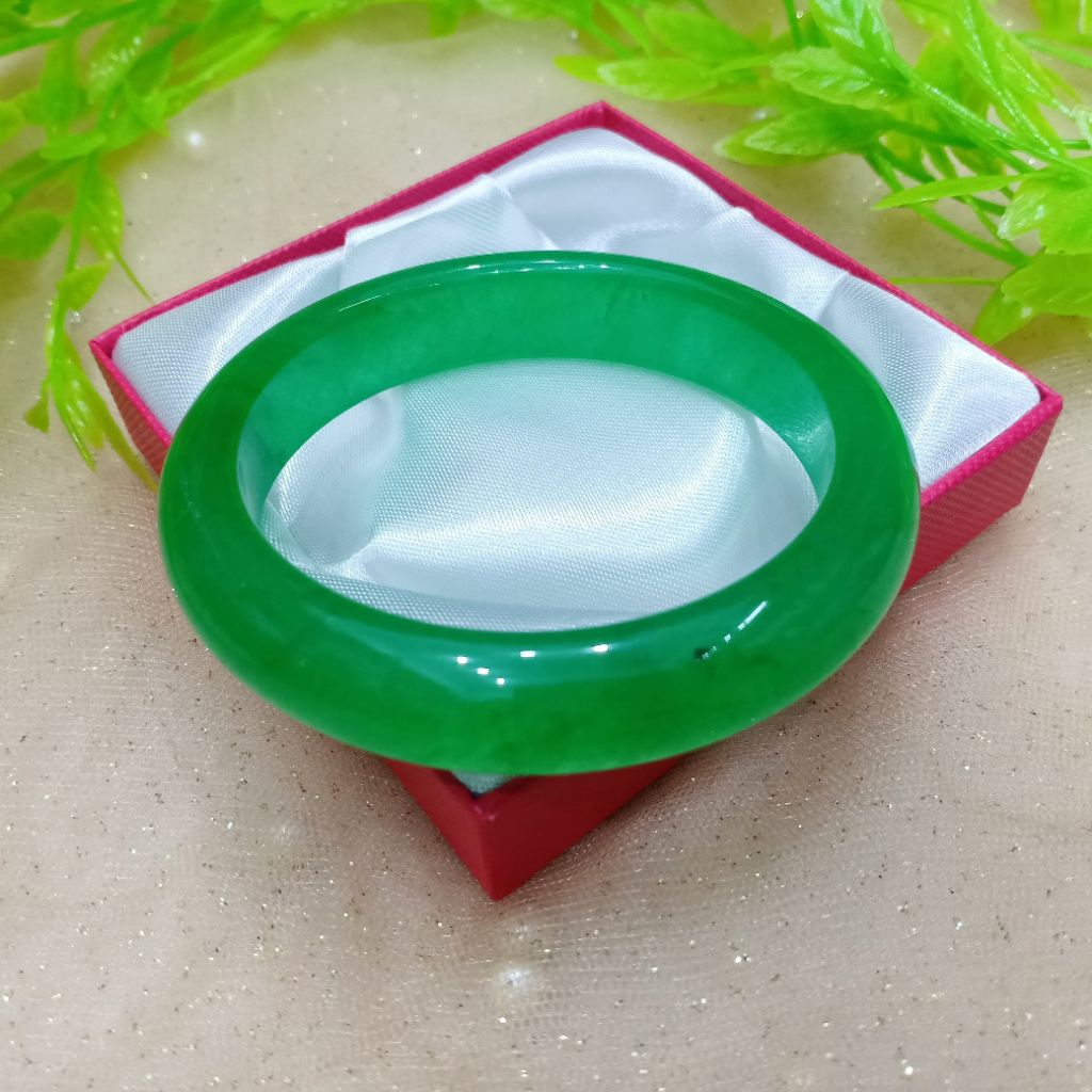 gelang giok bangle asli wrna hijau tua