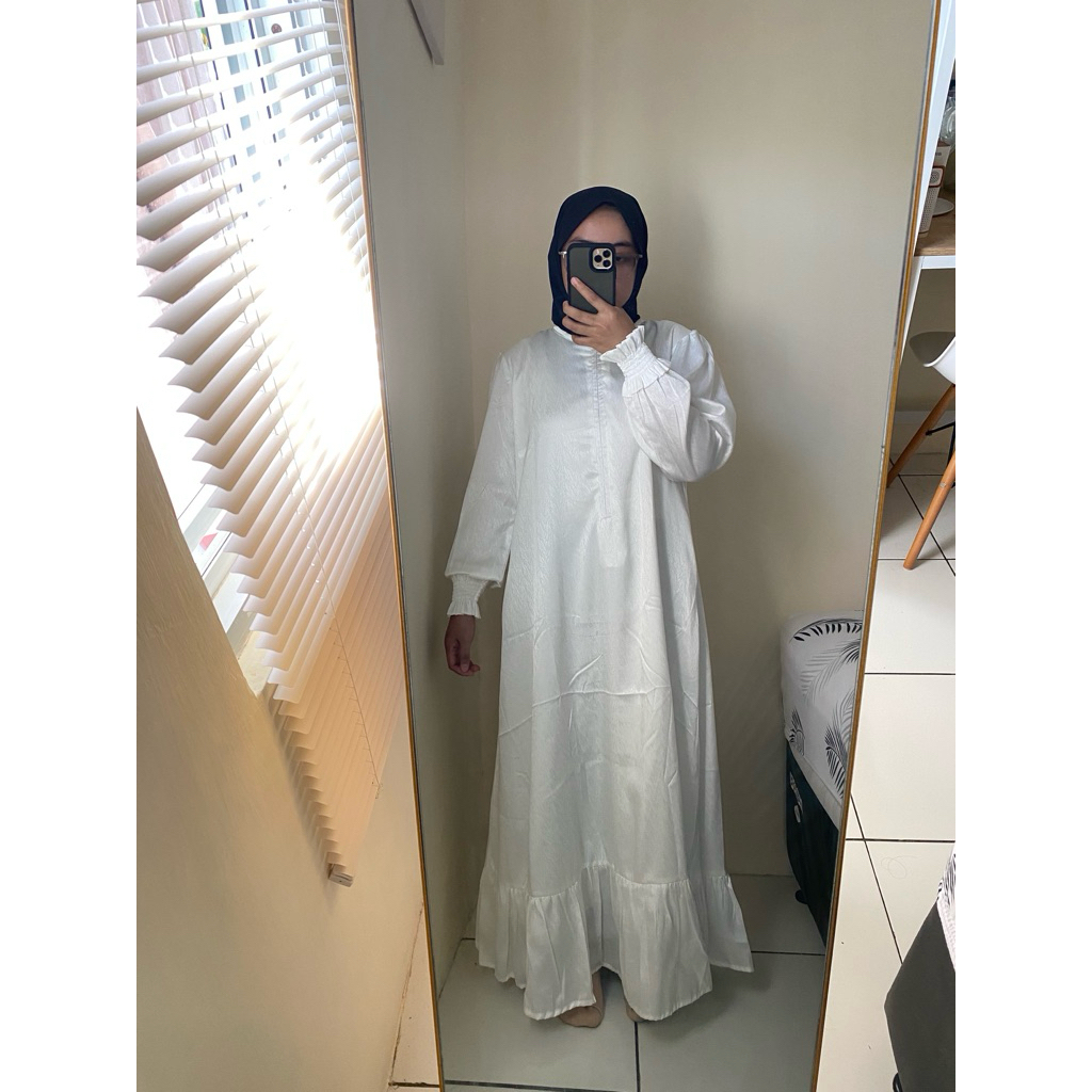 Preloved Gamis Abaya Umroh Haji Dress Panjang Hijab Wanita Petite Girl | Warna Putih Tulang/Broken W
