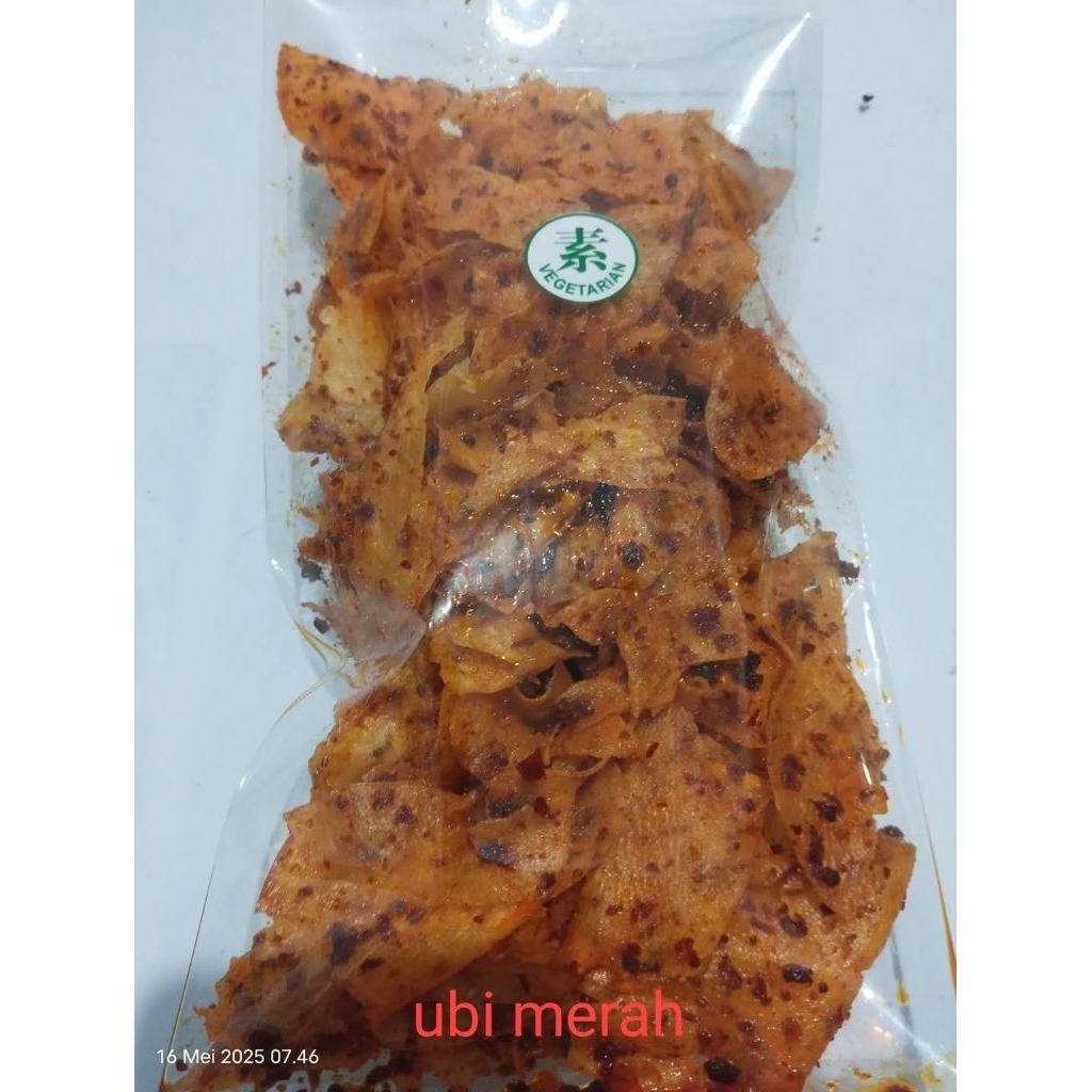 

kerupuk parut ubi vegetarian dijamin enk