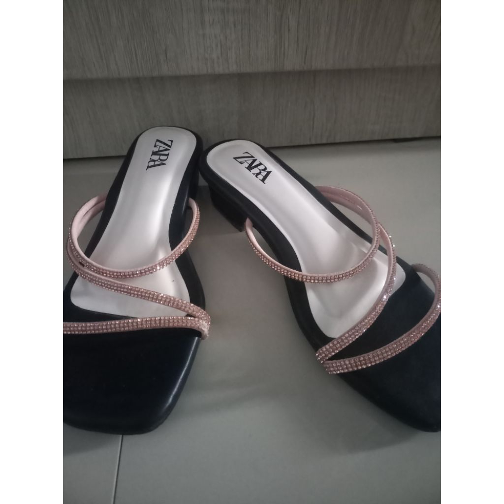 Sendal bukan Zara heels wanita
