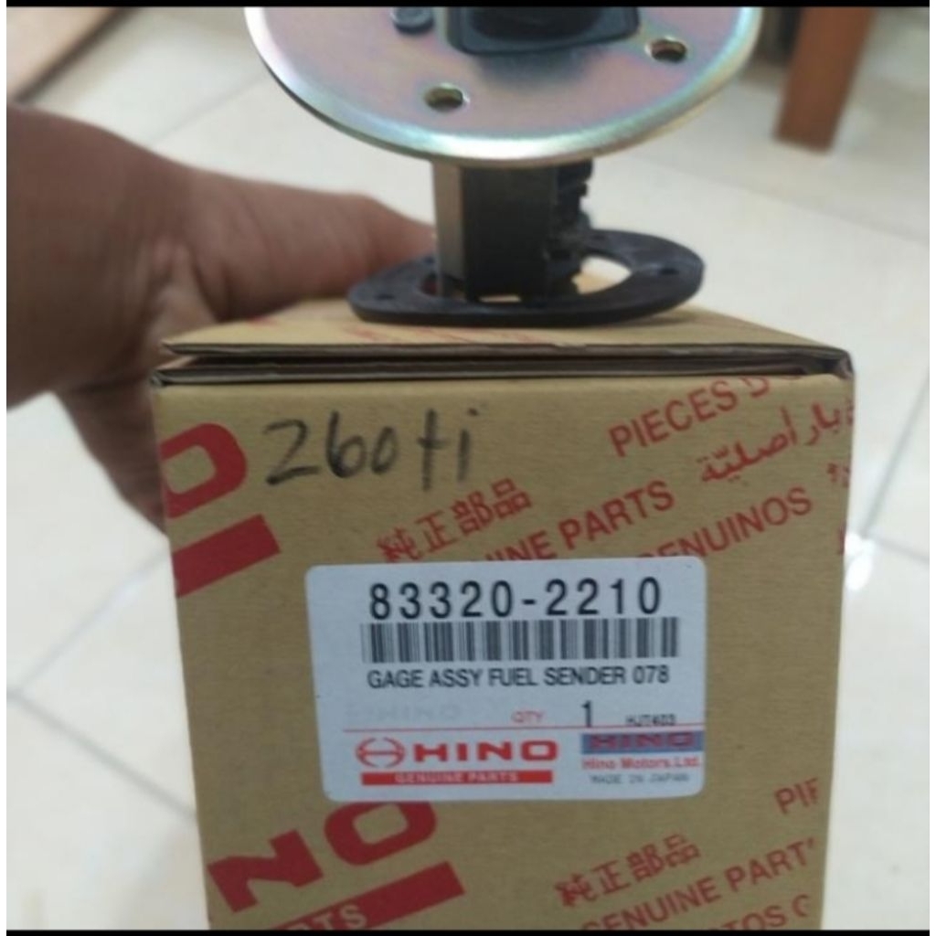 plampung solar hino lohan 260 ti 83320-2210