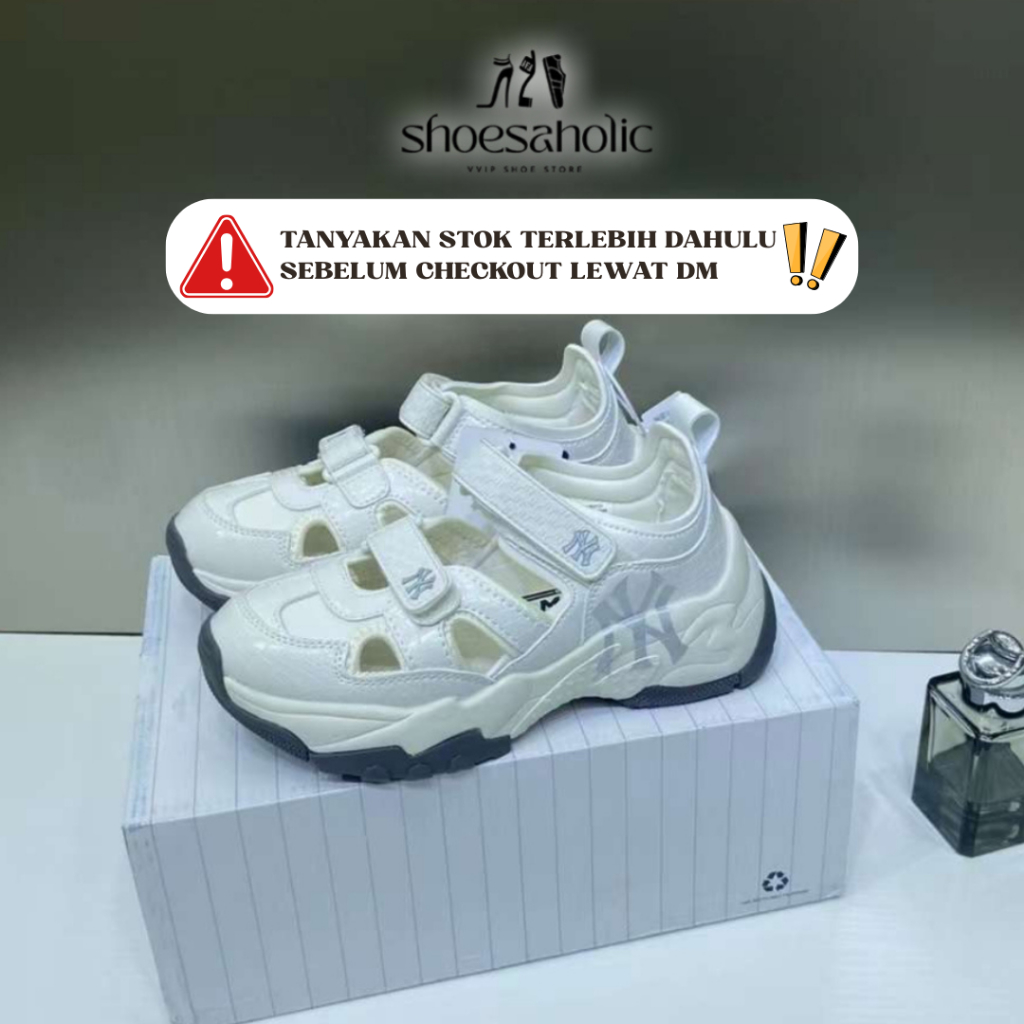 MLB Sneakers Sepatu Breanded VVIP Premium Quality Black & White