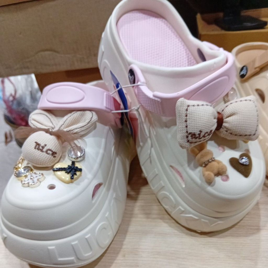 sandal cewek bakpo selop dewasa merk balanca bahan karet empuk nyaman dipakai elastis ringan nyaman 