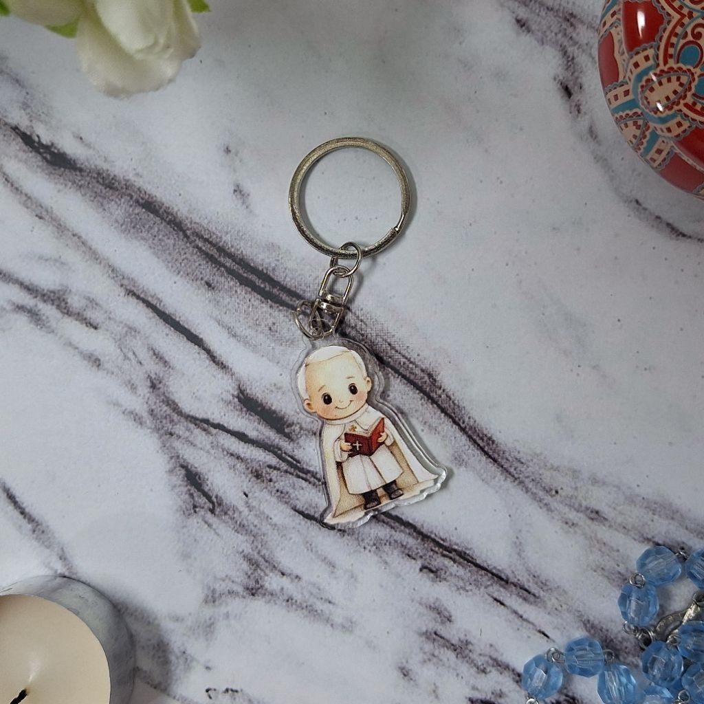 Gantungan kunci akrilik Pope Benedict XVI Paus Benediktus