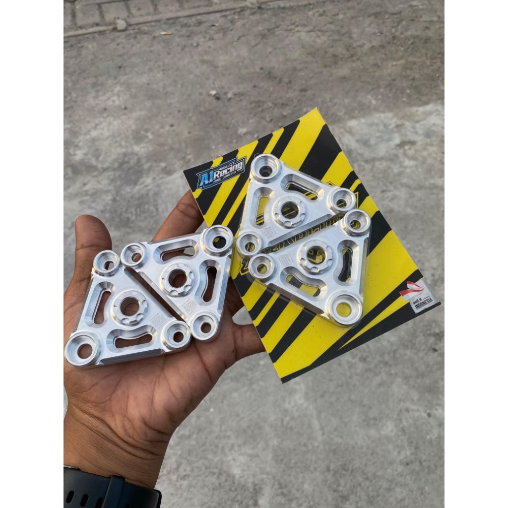 kupingan cnc k5 segitiga cnc k5 breket lampu k5