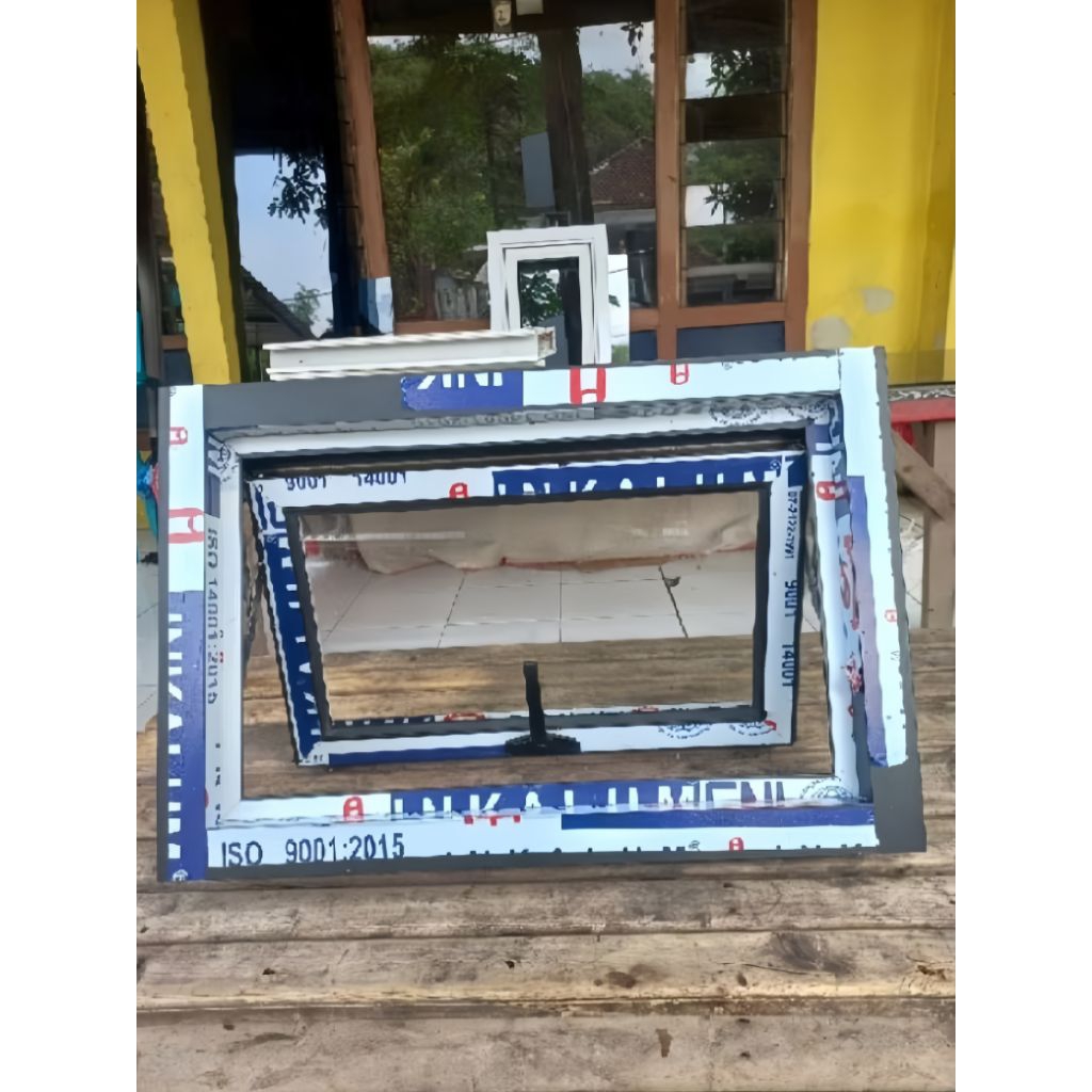 Jendela boven aluminium 30 x 50 | 30 x 60 | 40 x 60 | 40 x 70 | 40 x 80