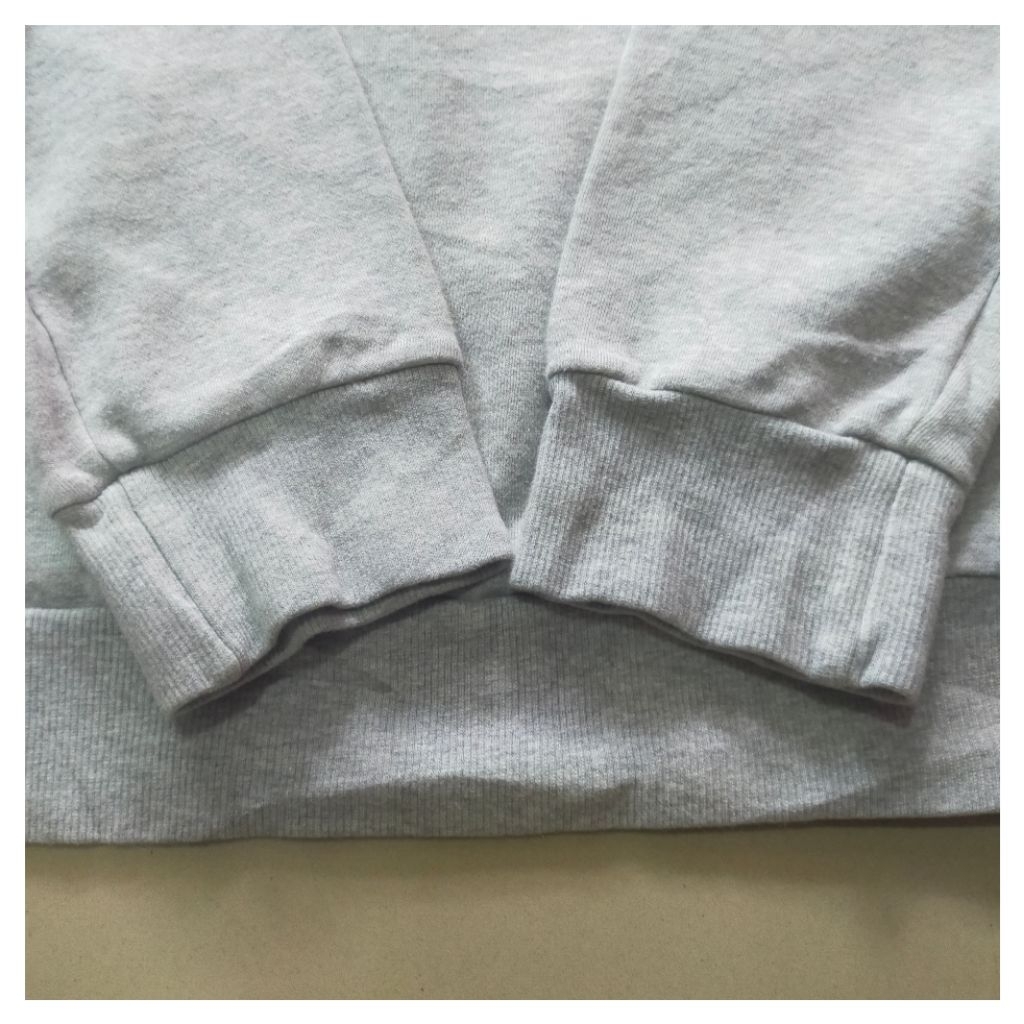 Crewneck Second Branded