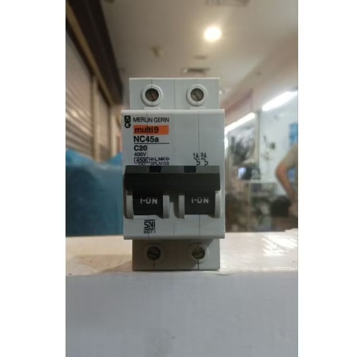 MCB MERLIN GERIN NC45N/NC54A 2P 2A 4A 6A 10A 16A 20A 25A 32A 40A 50A 63A 4,500KA/6.000KA1PHASE ORIGI