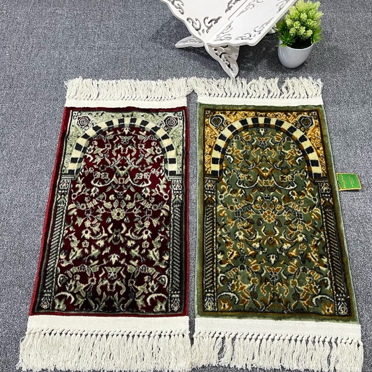 KODE V4G YAMANI  SAJADAH RAUDHAH MINI PREMIUM 35x6cm