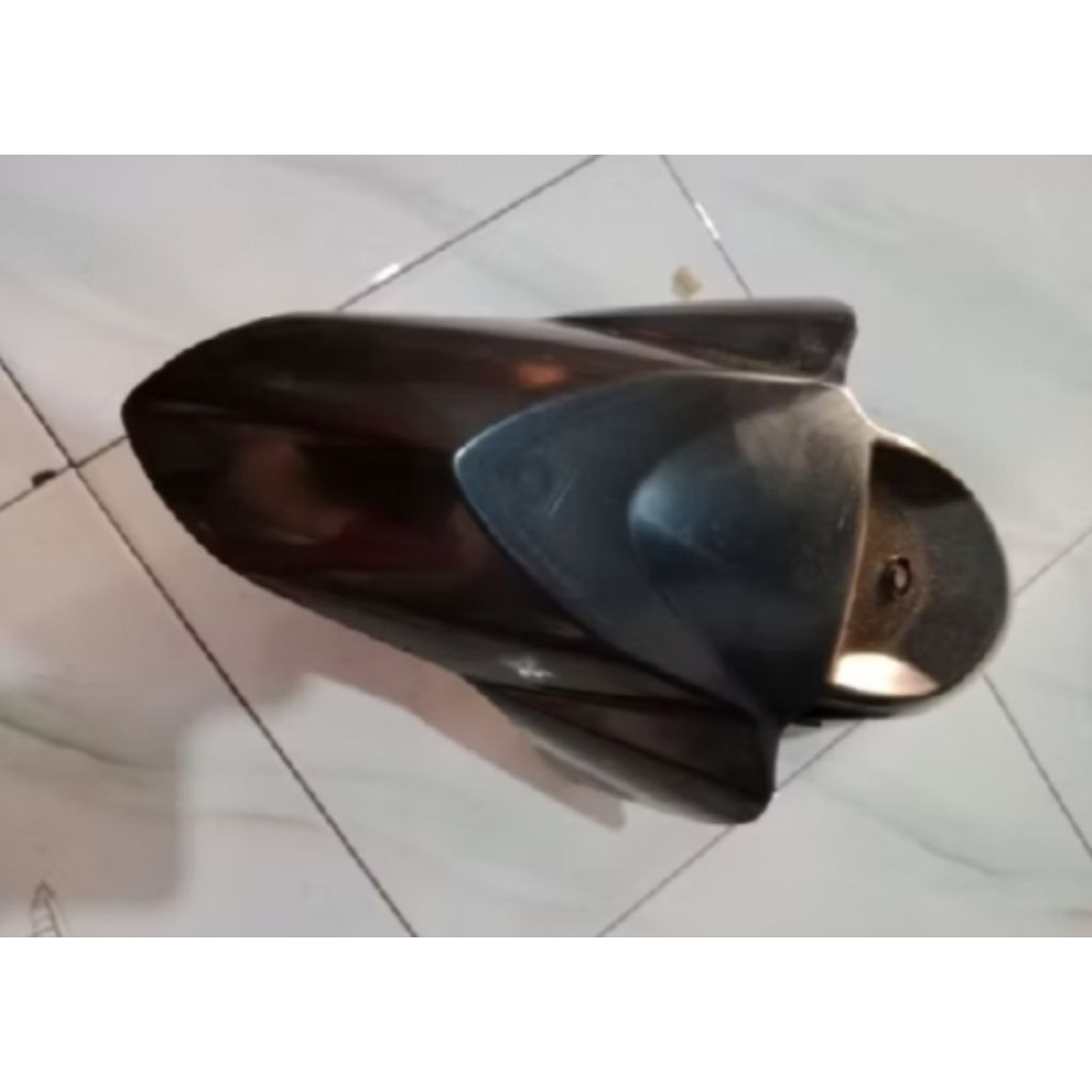 Slebor spakbor depan motor Honda beat Karbu / Beat kecil BAHAN BELUM CAT