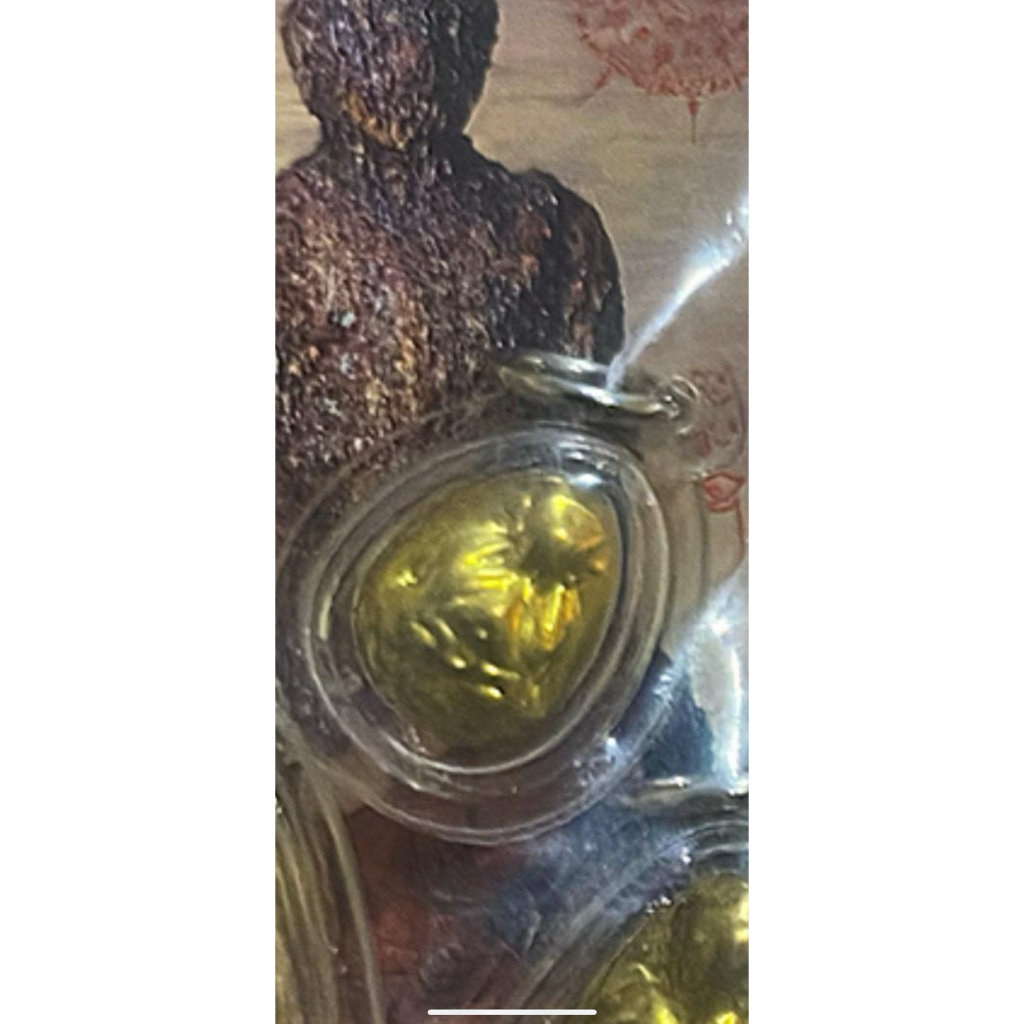 Phra Pidta Leklai Gold Lp Yai