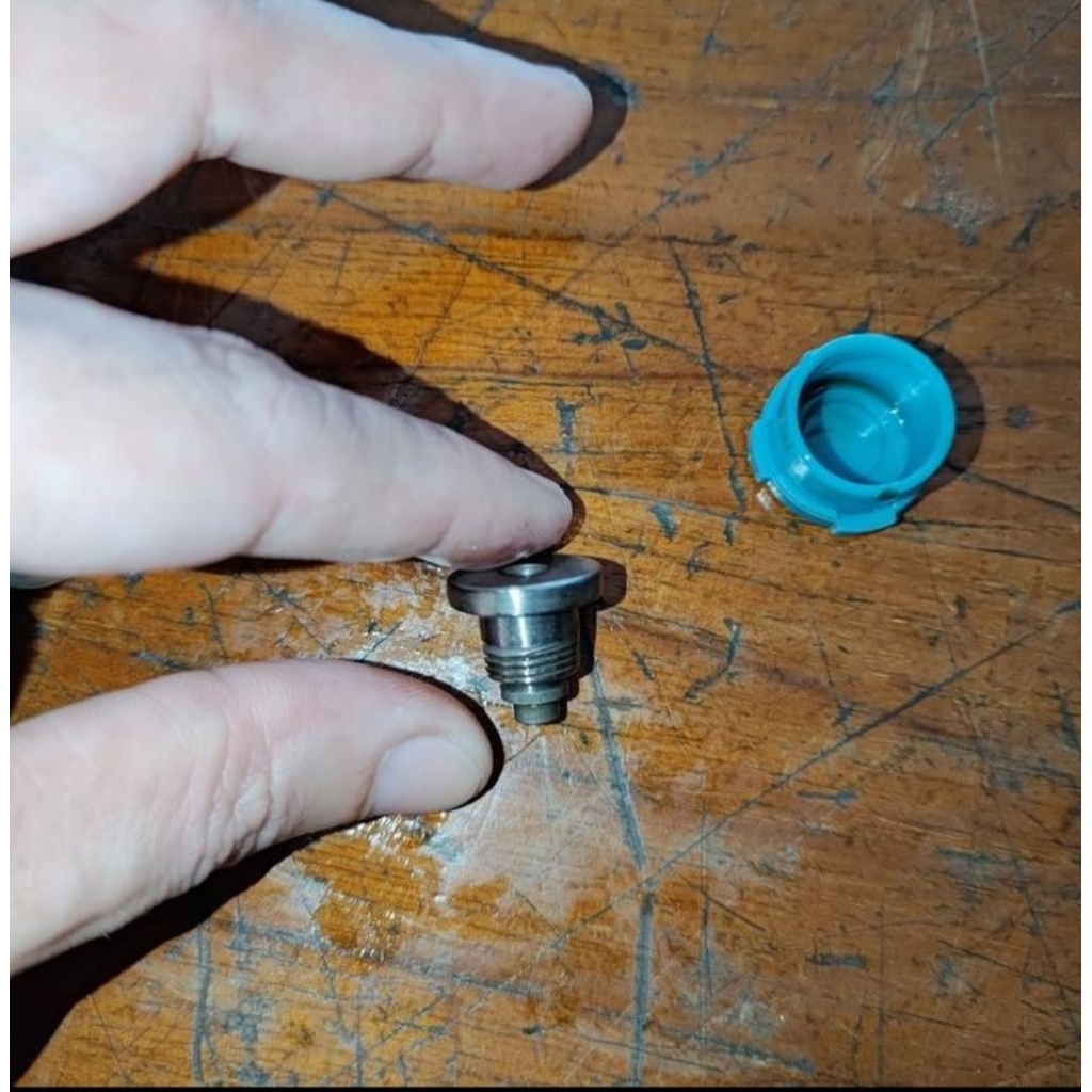 delivery valve Dongfeng R175/S195/495G 1 dan 4 cylinder