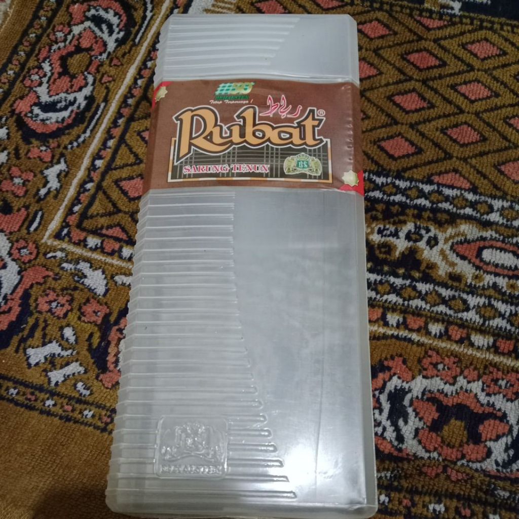 sarung jadul rubat motif es lilin