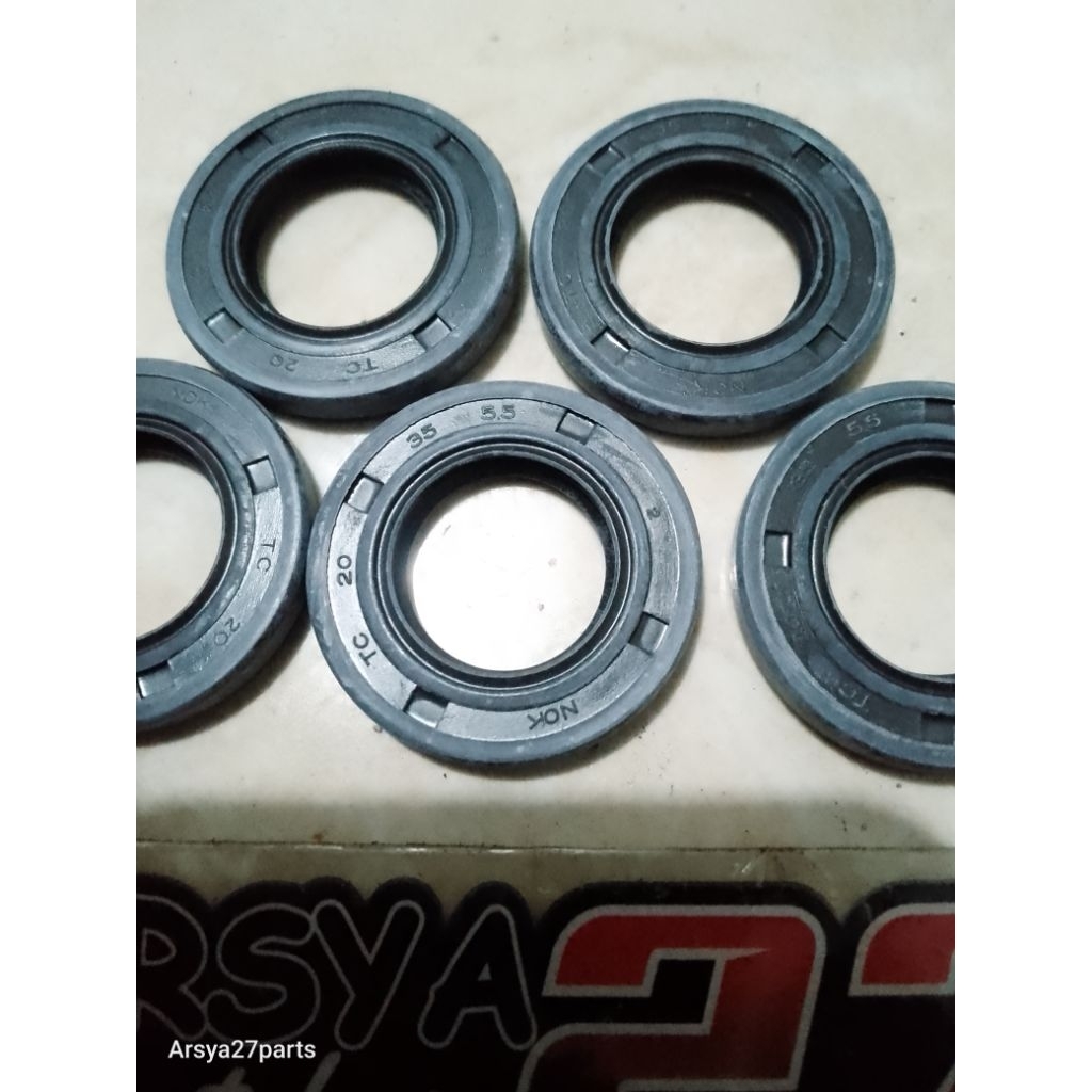 Seal As Gear Depan Vega Jupiter Z MX Vixion MX King 20x35x5 NOK