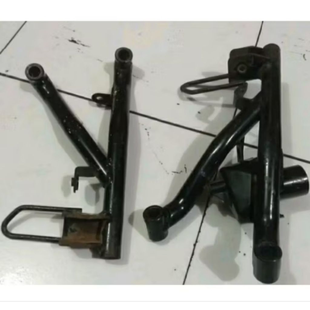 Footstep Step Belakang Honda Vario Karbu Second original copotan motor