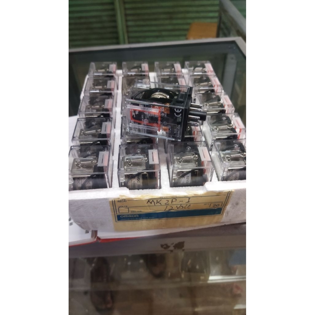 Relay Omron MKP2-I 12 Volt