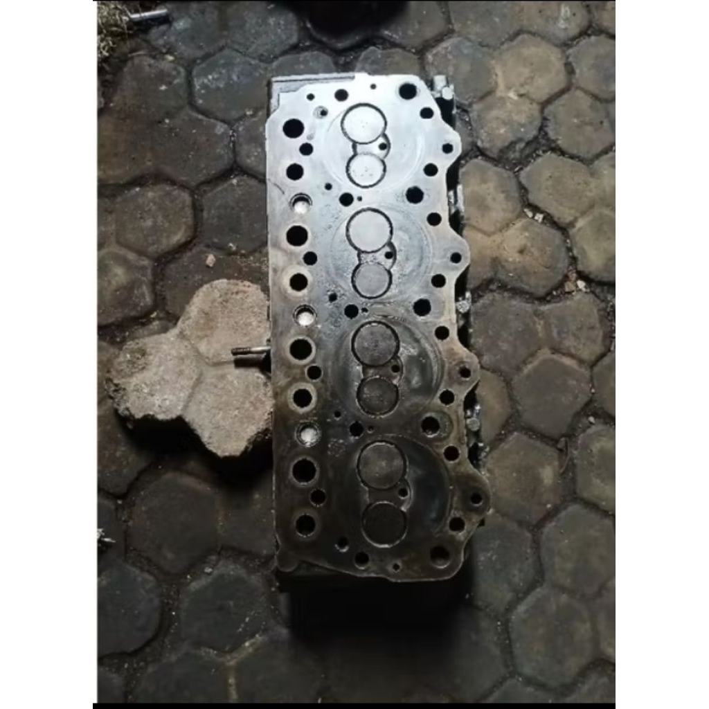 SILINDER HEAD/ KOP MITSUBISHI PS 120