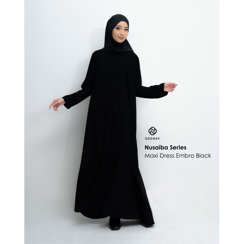 NUSAIBA MAXI DR3SS EMBRO DEENAY GAMIS HITAM DEENAY