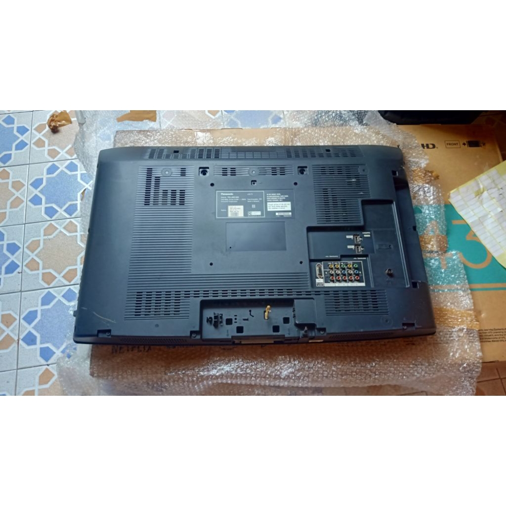 Panel Tv LCD Panasonic TH-L32X10X2