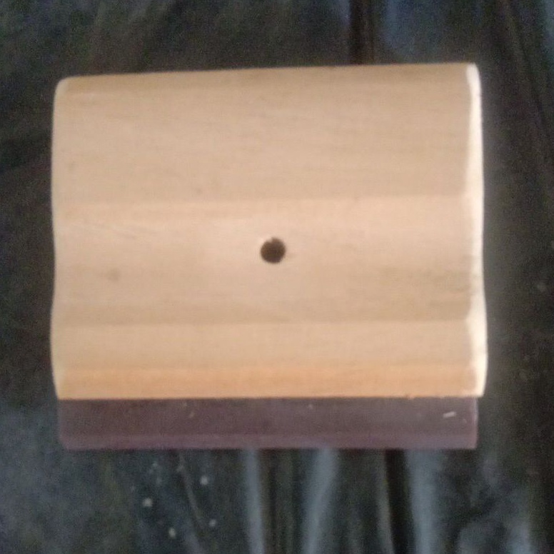 

KODE K44V rakel sablon 1cm lubang tengah