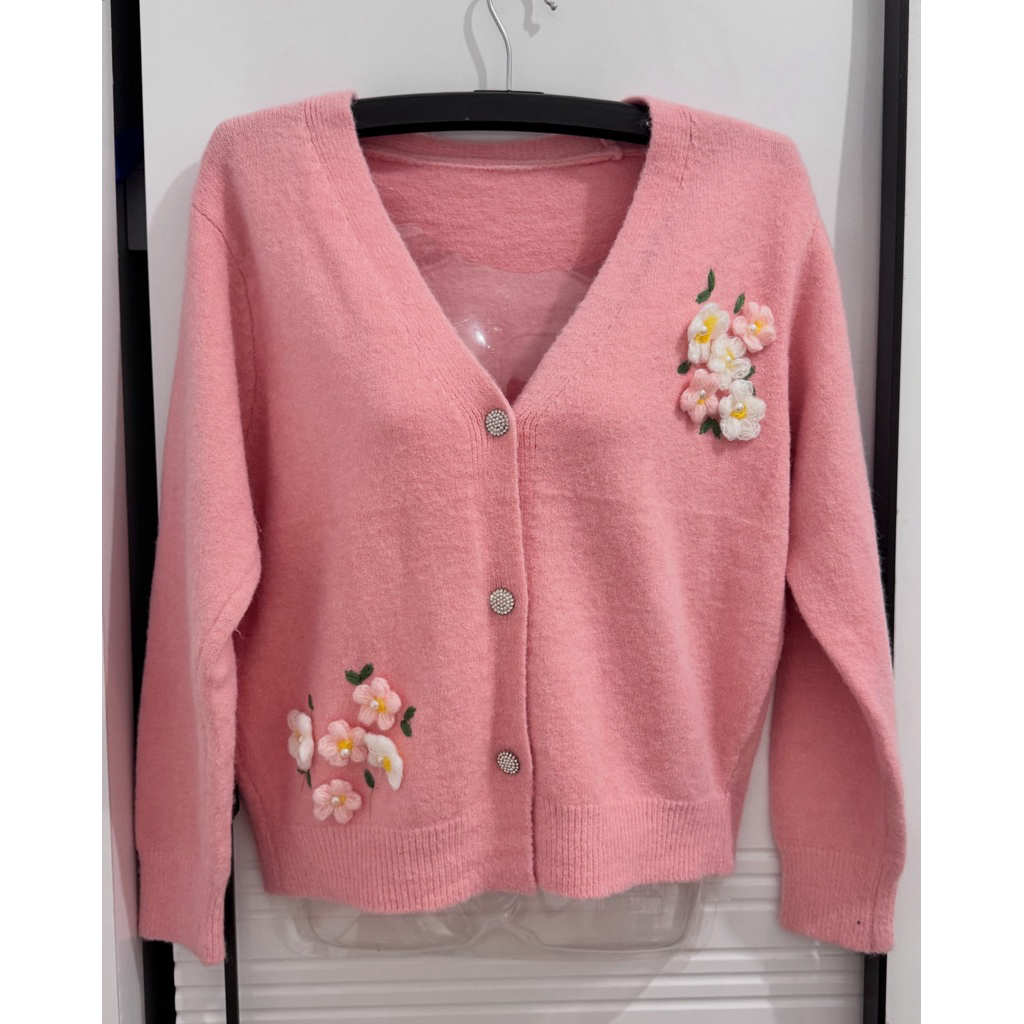 

NEW cardigan bunga bahan lembut