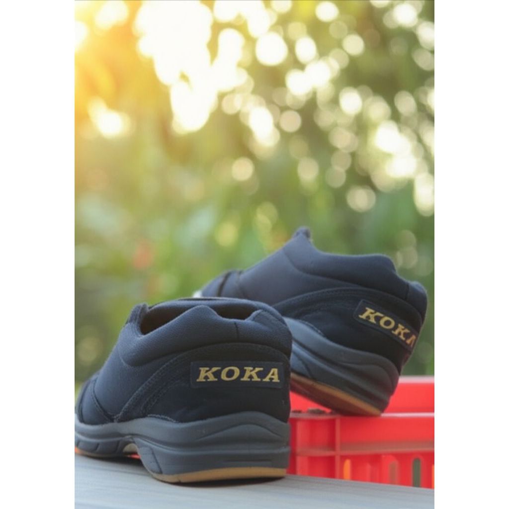 sepatu anak hitam sepatu impor full black pria wanita sepatu sekolah casual vellcro Adora