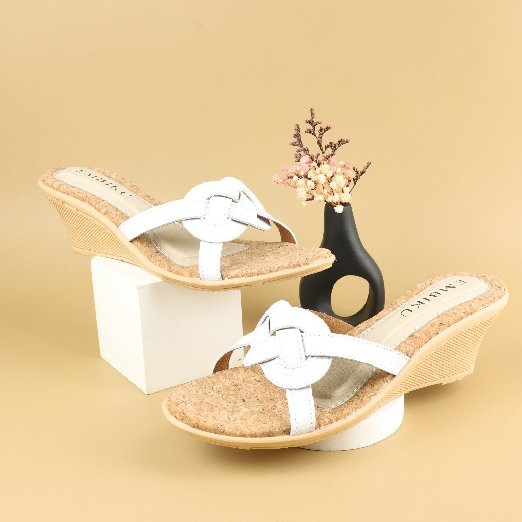 Embiku.co - Sandal Kulit Wanita Wedges 5cm - Sandal Wedges 5cm Kulit Sapi Asli - Sandal Kondangan Te