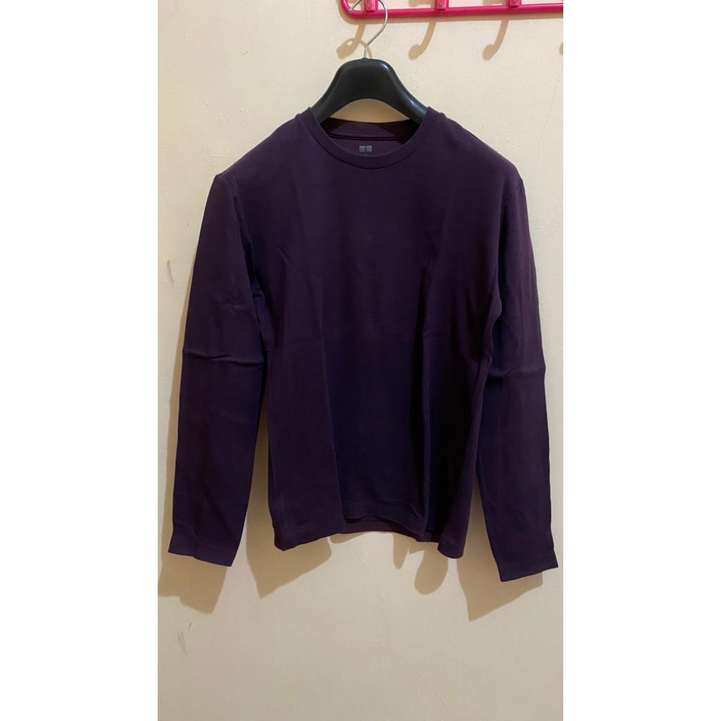 Preloved Softouch UNIQLO Baju Kaos UNIQLO
