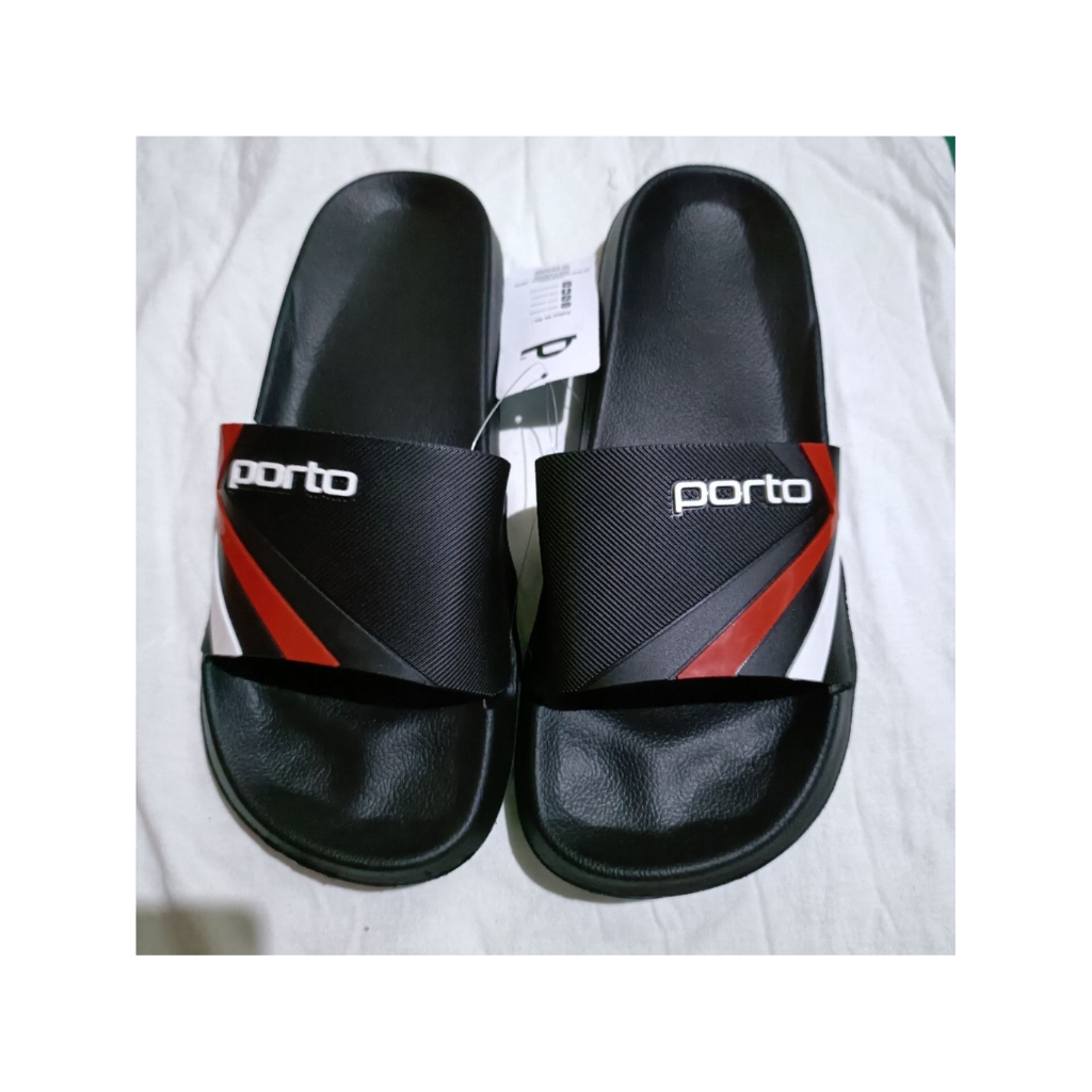 Sandal laki-laki porto