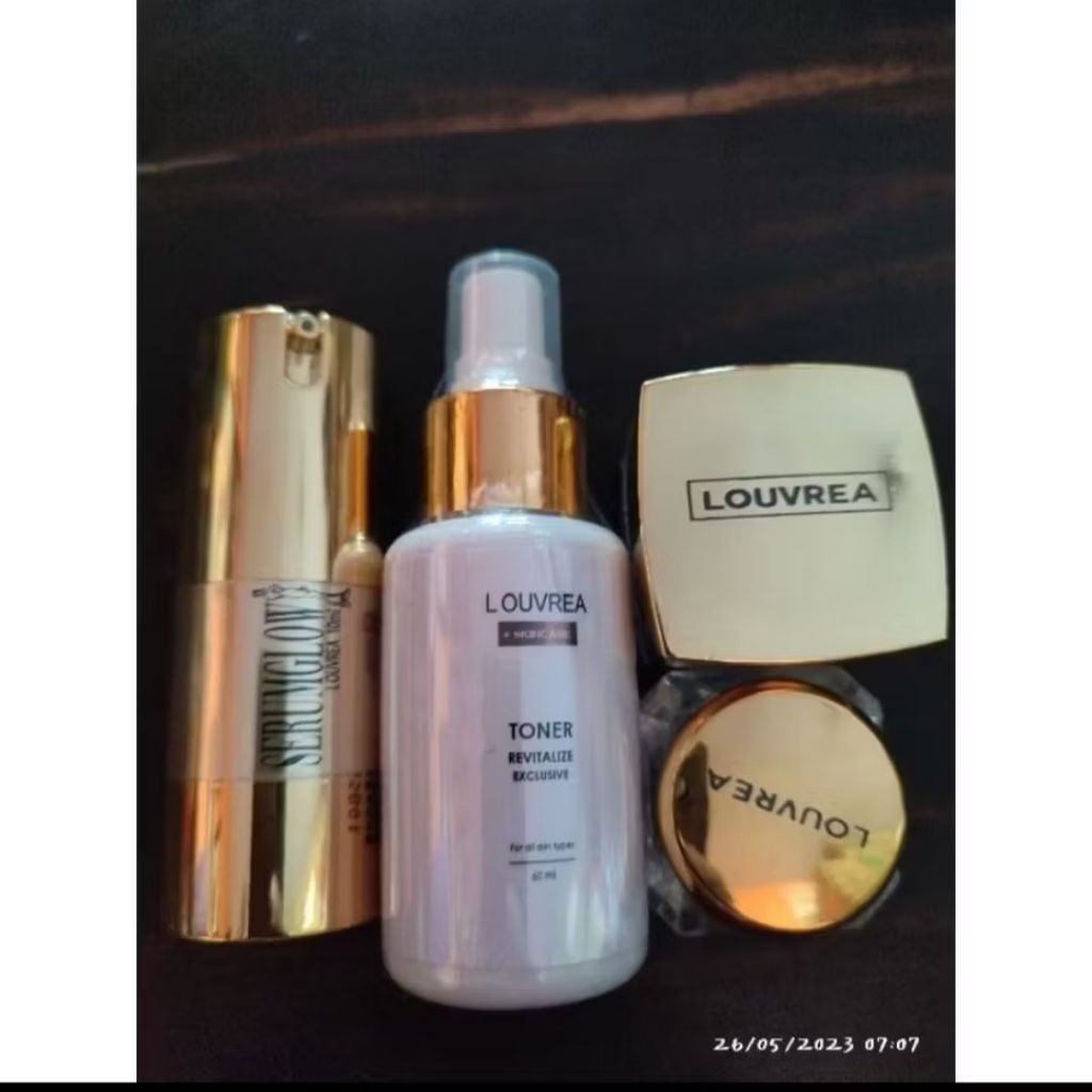 Paket glowing dan penghalus kulit Louvrea skincare