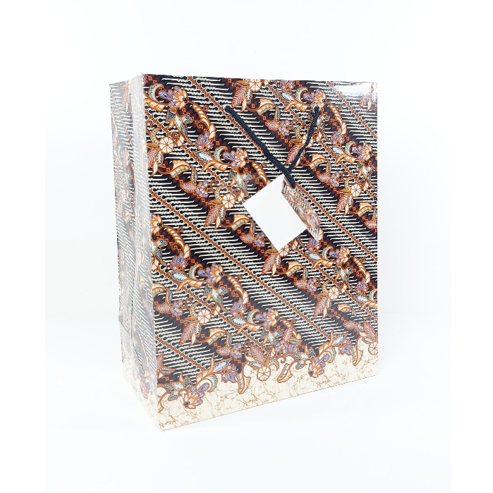 

Paperbag Premium Glossy Batik Parang Curigo uk 26,5 x 13,5 x 33 cm