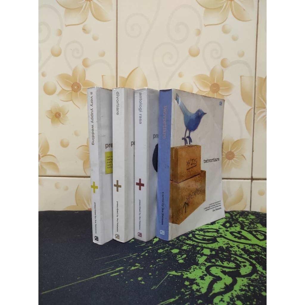 (Buku Sirkus Bacaan) Tetralogi I. Natassa