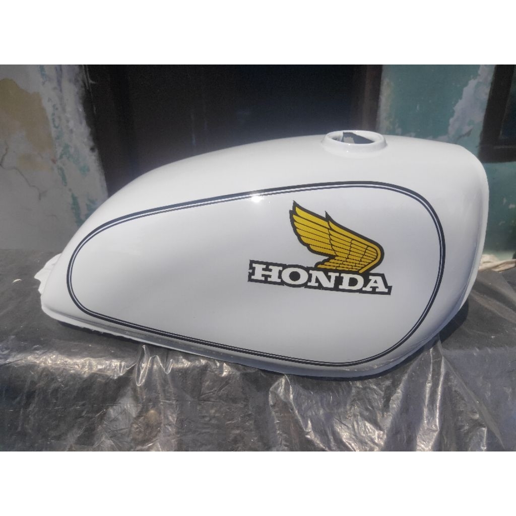 Tangki Honda XL125 E warna Putih siap pakai Tengki honda XL 125E warna Putih
