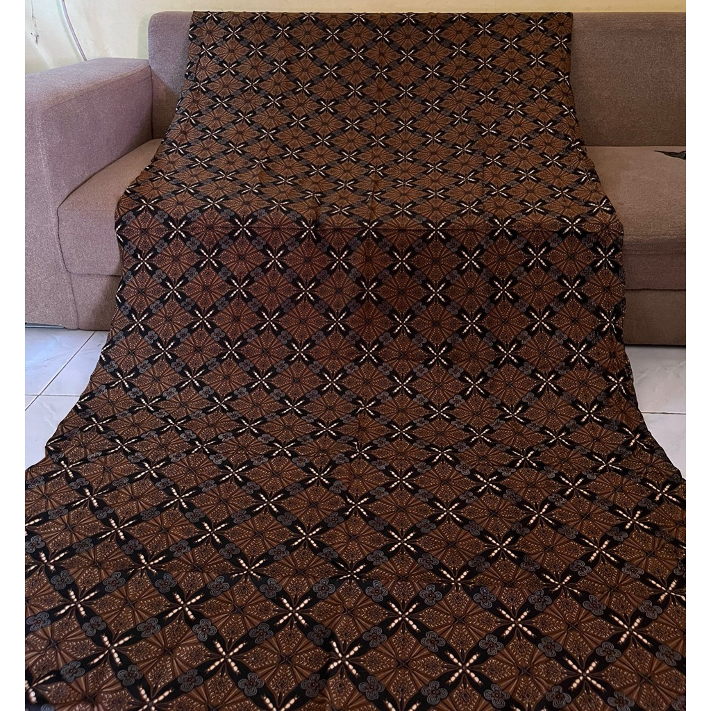 Kain Batik Sutra Paris. Kamen bali. kain batik paris. batik solo. batik klasik