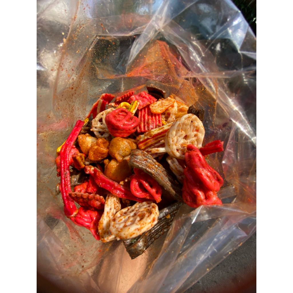 

SEBLAKCAMPUR/MIXPEDASDAUNJERUK