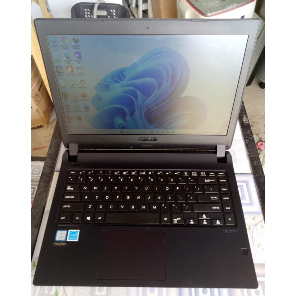Asus Pro P1440F, Core i5 Gen8 RAM 12GB, SSD NVME 128GB (Baru) /SSD SATA 256GB (Baru)/HDD 500GB Ex Ka